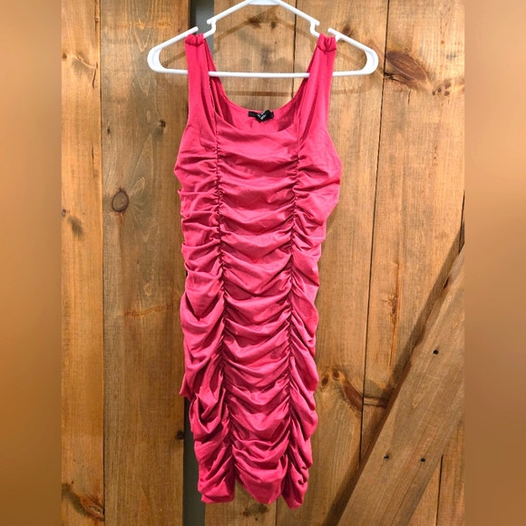 H&M Dresses & Skirts - H&M cocktail dress